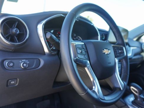 Used 2024 Chevrolet Blazer LT image 11