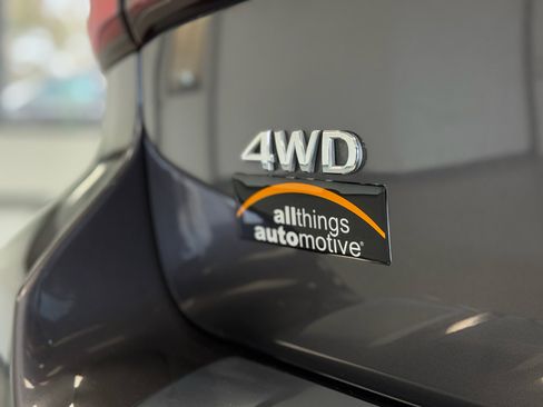 Used 2024 INFINITI QX80 Luxe image 42