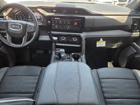 Used 2025 GMC Sierra 1500 AT4X AWD/4WD image 7