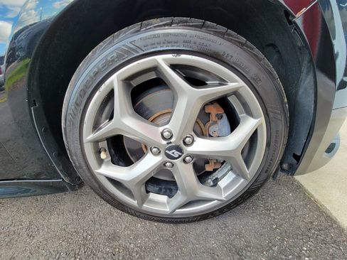 Used 2016 Ford Focus ST w/ Equipment Group 402A FWD image 21