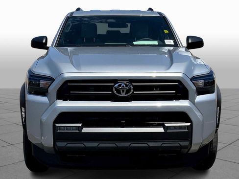 Used 2025 Toyota 4Runner SR5 image 3