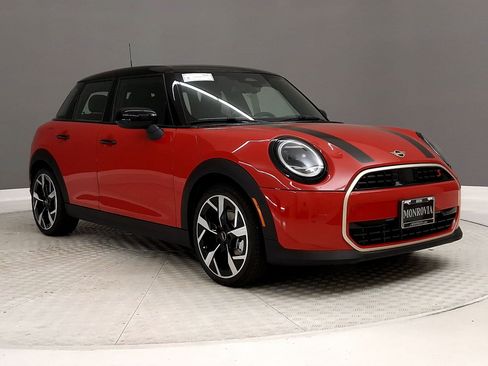 New 2026 MINI Cooper S image 5