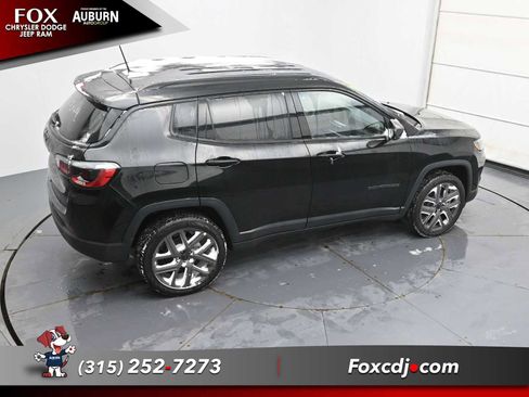 New 2026 Jeep Compass Limited image 30