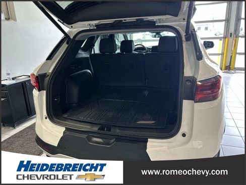 Used 2024 Chevrolet Blazer LT w/ LPO, Floor Liner Package FWD image 15