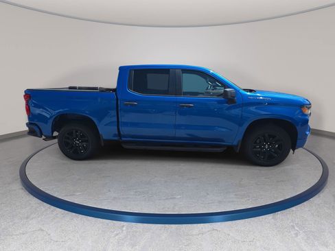 Used 2022 Chevrolet Silverado 1500 Custom RWD image 4
