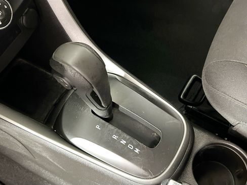 Used 2018 Chevrolet Trax LS image 23