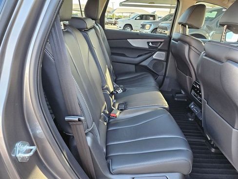 Used 2025 Acura MDX w/ Technology Package FWD image 16