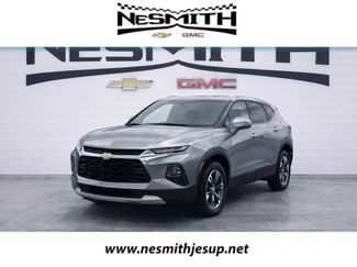 Used 2024 Chevrolet Blazer LT video 1