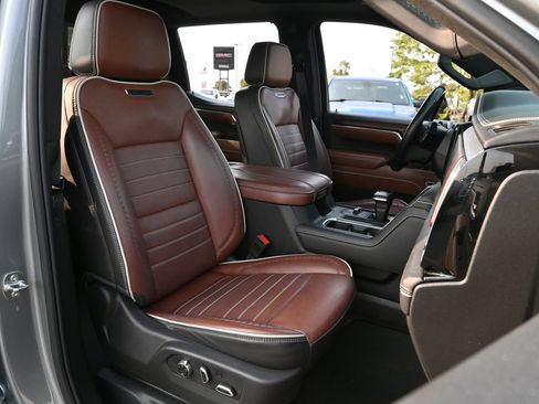Used 2025 GMC Sierra 1500 Denali Ultimate AWD/4WD image 25
