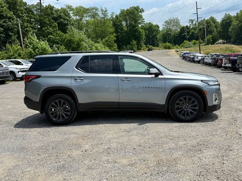 Certified 2023 Chevrolet Traverse RS w/ LPO, Floor Liner Package AWD/4WD image 7