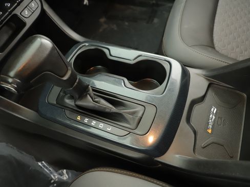 Used 2021 Chevrolet Colorado Z71 image 17