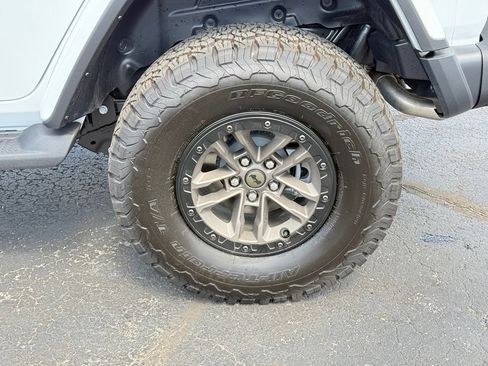 Used 2025 Jeep Wrangler Unlimited Rubicon 392 AWD/4WD image 17