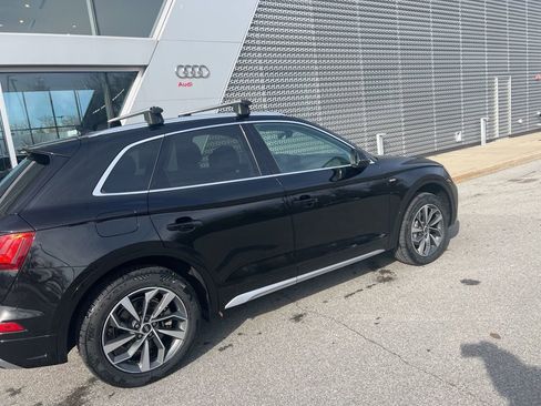 Used 2023 Audi Q5 2.0T Premium w/ Convenience Package image 22