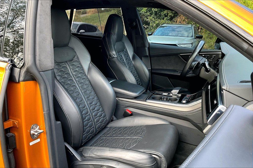 Used 2021 Audi RS Q8 w/ Carbon Optic Package AWD/4WD image 9