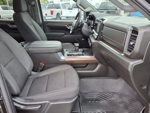 Used 2023 Chevrolet Silverado 1500 RST w/ True North Edition Plus AWD/4WD image 13