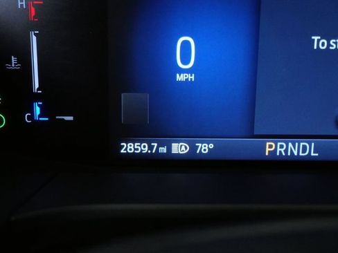 Certified 2025 Ford Escape ST-Line Select w/ Tech Pack #1 AWD/4WD image 18