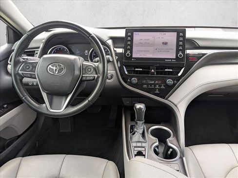 Used 2023 Toyota Camry XLE image 15