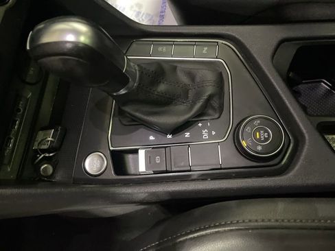 Used 2019 Volkswagen Tiguan SEL image 26