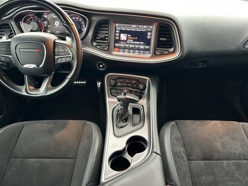 Used 2019 Dodge Challenger R/T Scat Pack image 13