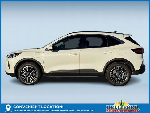New 2026 Ford Escape SE w/ PHEV Premium Package image 3