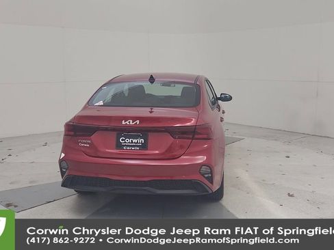 Used 2024 Kia Forte LXS image 13