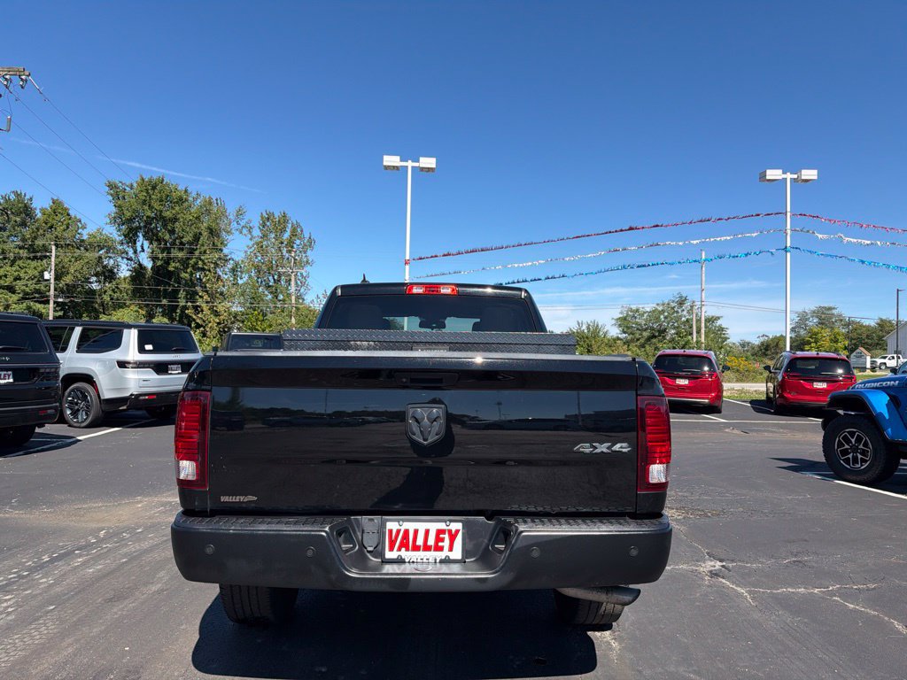 Used 2021 RAM 1500 Warlock w/ Electronics Group AWD/4WD image 10