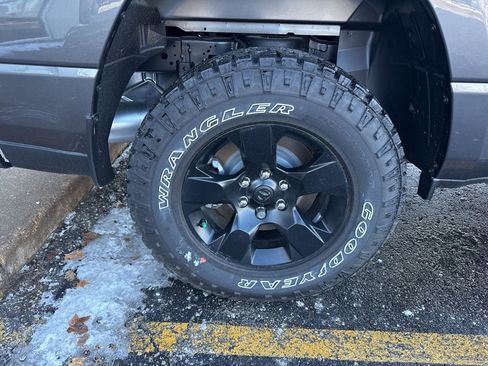 New 2025 RAM 1500 Classic Warlock image 10