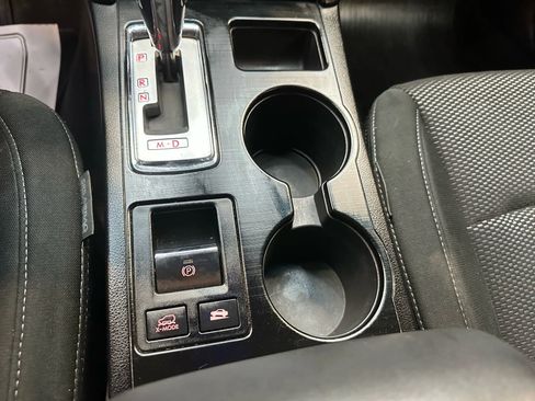 Used 2017 Subaru Outback 2.5i Premium image 28