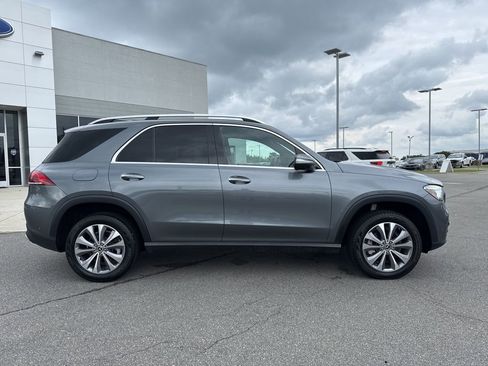 Used 2022 Mercedes-Benz GLE 350 4MATIC image 2