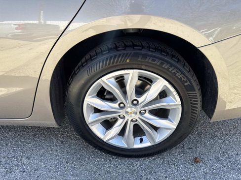 Used 2024 Chevrolet Malibu LT image 6