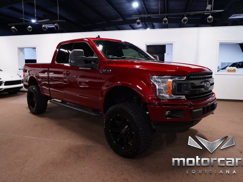 Used 2019 Ford F150 XLT w/ Equipment Group 302A Luxury AWD/4WD image 9