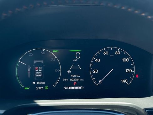 Used 2025 Honda CR-V Sport Touring image 13