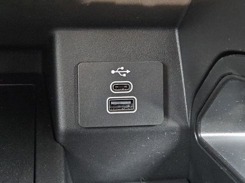 New 2025 Ford Ranger XLT image 17