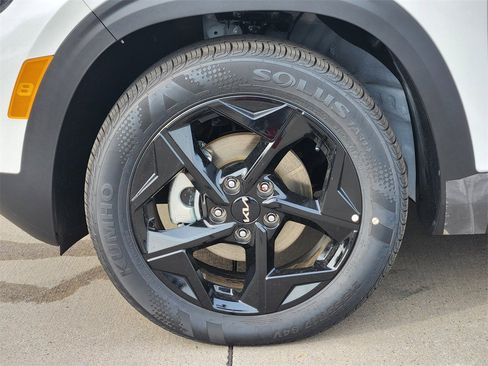 New 2026 Kia Seltos EX w/ EX Sunroof Package image 7