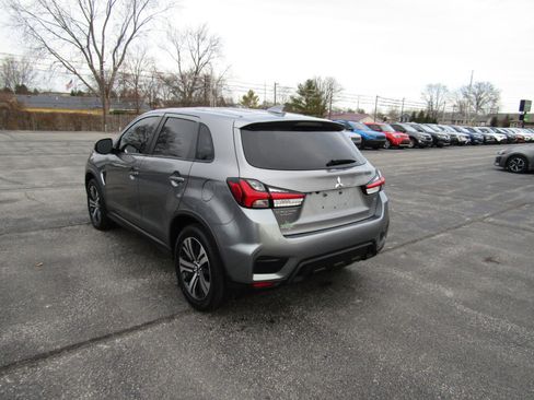Used 2020 Mitsubishi Outlander Sport SE image 5