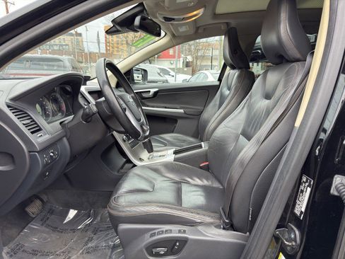 Used 2011 Volvo XC60 3.2 image 16