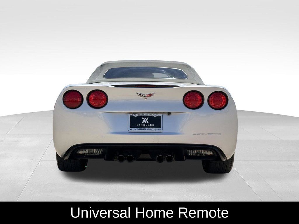 Used 2010 Chevrolet Corvette Convertible w/ Preferred Equipment Group RWD image 10