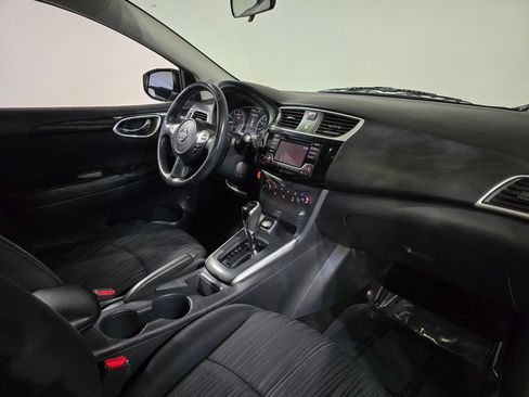 Used 2017 Nissan Sentra SV w/ Style Package image 45