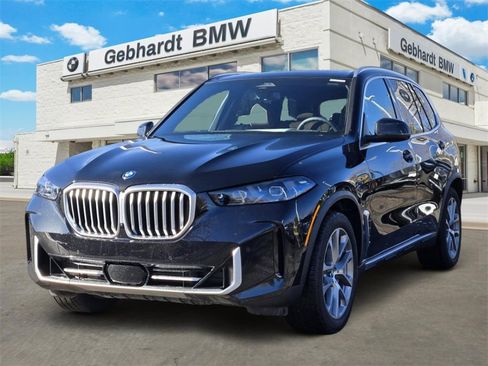 New 2026 BMW X5 xDrive50e w/ Premium Package image 3