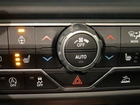 Used 2023 Jeep Gladiator Mojave w/ LED Lighting Group image 39