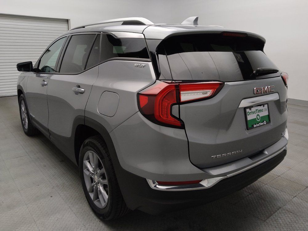 Used 2024 GMC Terrain SLT AWD/4WD image 5