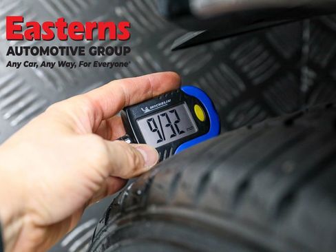 Used 2023 Nissan Ariya FWD image 25