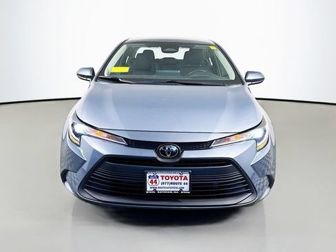 Used 2024 Toyota Corolla LE FWD image 11