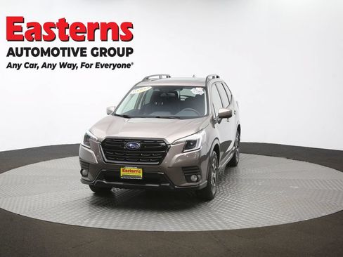 Used 2022 Subaru Forester Premium AWD/4WD image 58