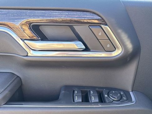 New 2026 GMC Sierra 1500 Elevation image 13