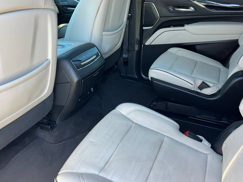 Used 2023 Cadillac Escalade Sport w/ LPO, ONYX Package AWD/4WD image 14