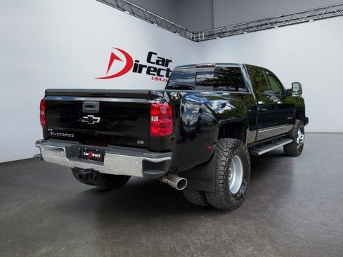 Used 2018 Chevrolet Silverado 3500 LTZ w/ Duramax Plus Package AWD/4WD image 15