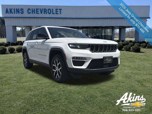 Used 2025 Jeep Grand Cherokee Limited w/ Trailer Tow Package RWD image 3