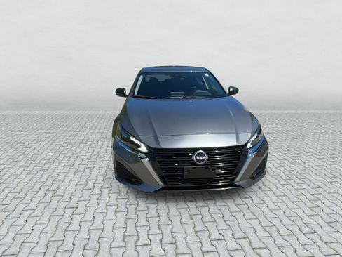 Certified 2025 Nissan Altima 2.5 S FWD image 3