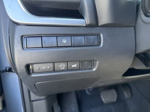 New 2026 Nissan Rogue SV AWD/4WD image 29